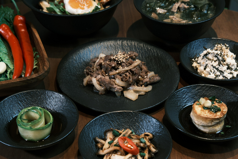 De la forêt à la table : un voyage culinaire hansik à SéoulDe la forêt à la table : un voyage culinaire Hansik à Séoul