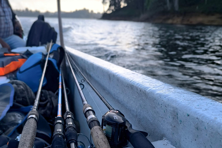 Guatapé: All-inclusive private fishing experience (24-hour advance booking) Guatapé: All-inclusive sport fishing experience (24-hour advance booking)