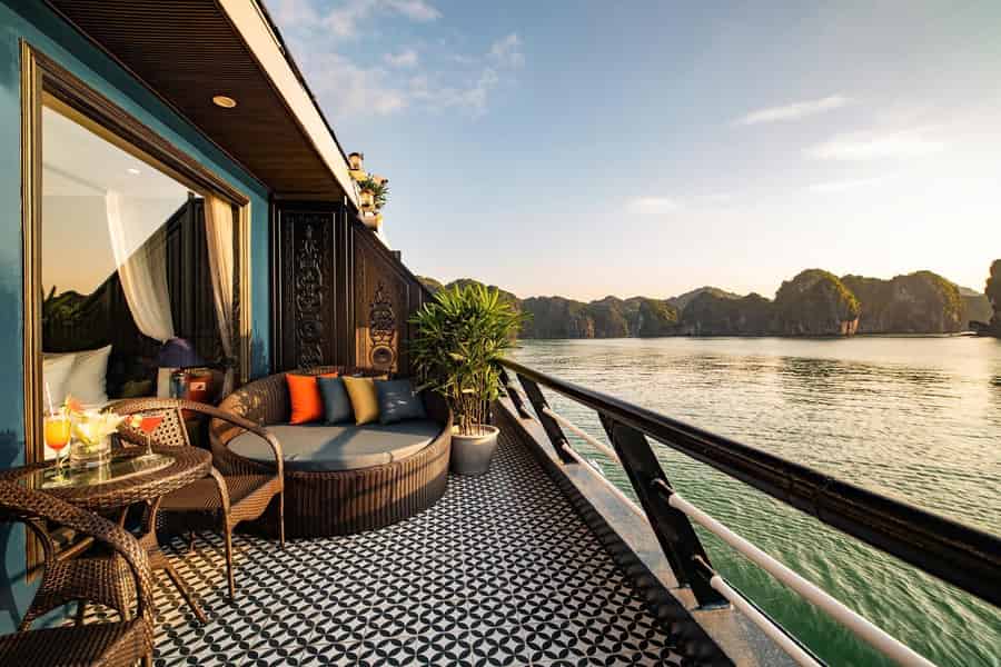 Hanoi: 2-tägige 5-Sterne-Nachtkreuzfahrt in der Halong-Bucht. Foto: GetYourGuide Hanoi: 2-tägige 5-Sterne-Nachtkreuzfahrt in der Halong-Bucht. Foto: GetYourGuide