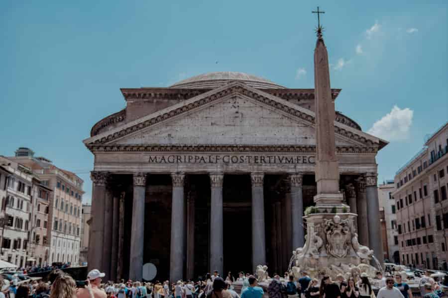 Rom: Pantheon-Eintrittskarten mit interaktiver App. Foto: GetYourGuide Rom: Pantheon-Eintrittskarten mit interaktiver App. Foto: GetYourGuide