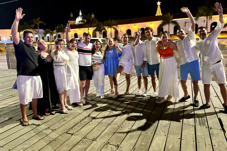 Cartagena: Private Sunset and Night Boat Tour