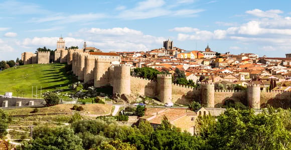 Von Madrid aus: Ávila und Salamanca Tagestour