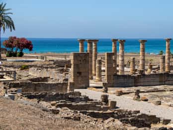 Barbate: cieśnina naturalna i katamaran Baelo Claudia
