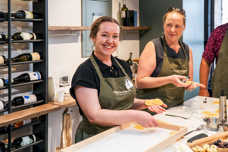Rome: Hands-On Pasta & Tiramisu Class with Unlimited Wine 3-in-1 Pasta, Ravioli & Tiramisu Class by Piazza Mattei