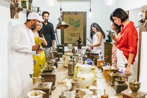 Dubai: Ontdek de Creek en Souks van Dubai met Street FoodGroepstour in het Spaans vanaf een ontmoetingspunt