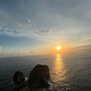 From Nusa Penida: 3-Spot Snorkeling & Kelingking Sunset