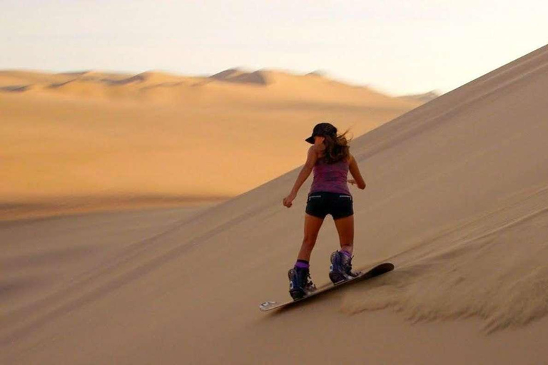 2D: Tour Ica, Huacachina, Sandboarding, Islas Ballestas2D: Tour Ica, Huacachina, Sandboard, Islas Ballestas