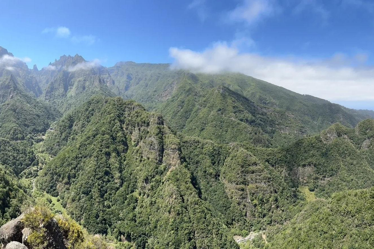 Pico Areeiro Zonsopgang + De trap naar de hemel + Levada Balcões