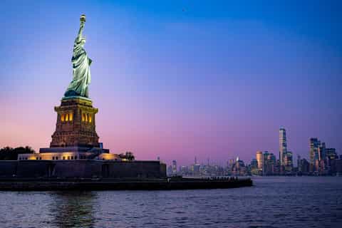 Gourmet Dinner Cruise NYC