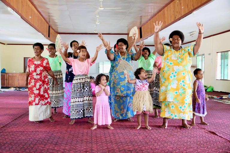 Sigatoka: crucero por el río y visita al valle Salad BowlSigatoka: crucero por el río y excursión al Valle de las Ensaladeras