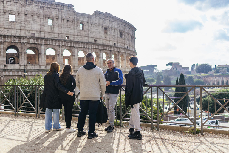 Rome: Highlights Vespa Tour with Coffee and Gelato