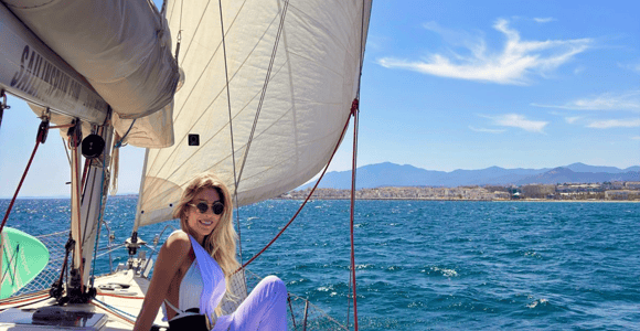 Marbella: Enjoy the luxury of Puerto Banús by sailboat