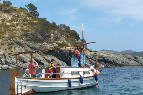 Cap Norfeu: Traditional Boat Tour in the Cap de Creus Natural Park Cap des Freu: Traditional Boat Tour in the Cap de Creus Natural Park