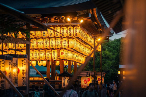 Kyoto Cherry Blossom Night: Local Hanami & Izakaya Walk Cherry Blossom Evening Walk & Local Izakaya