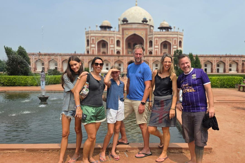 新老德里一日游（德语导游）旧德里城市观光（4 小时，私家车 + 专业导游）