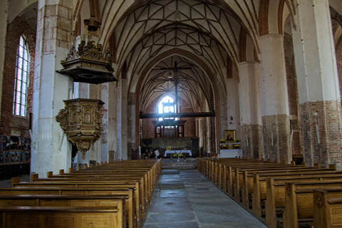 Danzig: Klavierkonzert bei Kerzenschein in der St.-Katharinen-KircheDanzig: Klavierkonzert bei Kerzenschein in der Katharinenkirche
