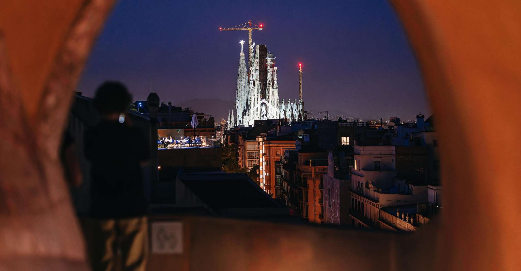 Barcelona: La Pedrera Night Experience photo 18