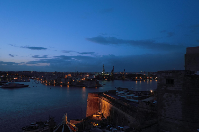 Crucero Fernandes al atardecer con cena y barra libre