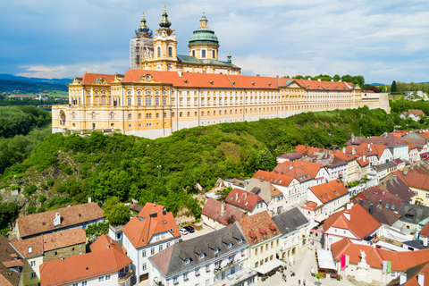 Privat dagsutflykt från Wien till Melk &amp; Dürnstein på engelska