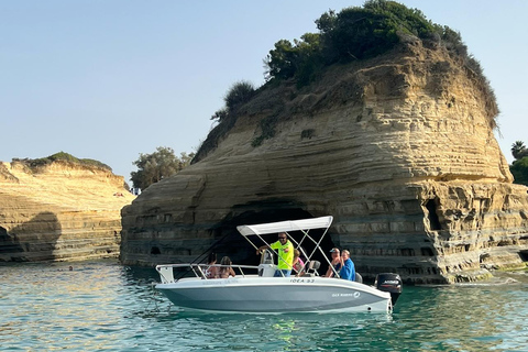 Corfu: Private Boat Trip with Skipper Private Boat Trip in North Corfu