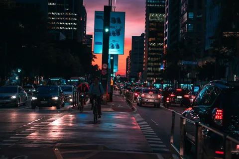 São Paulo: Tour Noturno Panorâmico com Churrasco e Jantar