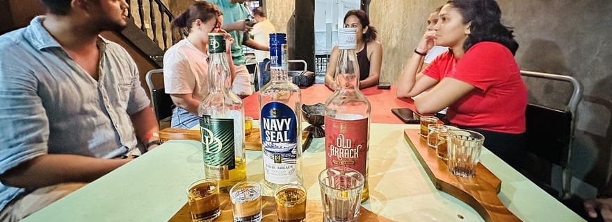 Galle : visite nocturne du fort avec dégustation d'arak et collations