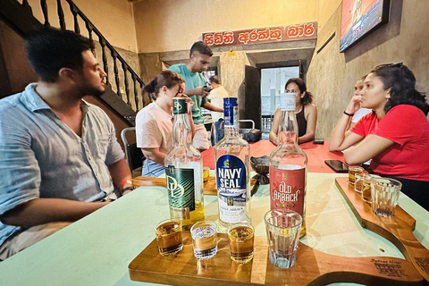 Galle: Fort Nightlife Tour with Arrack Tasting & Snacks