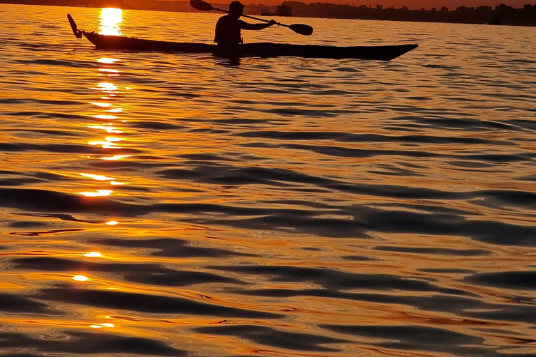 Belgrade: Sunset Kayak Tour