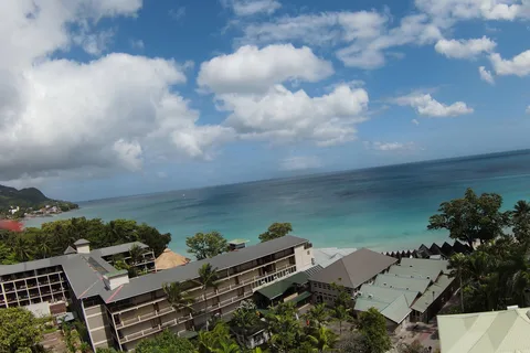 Mahe Tours