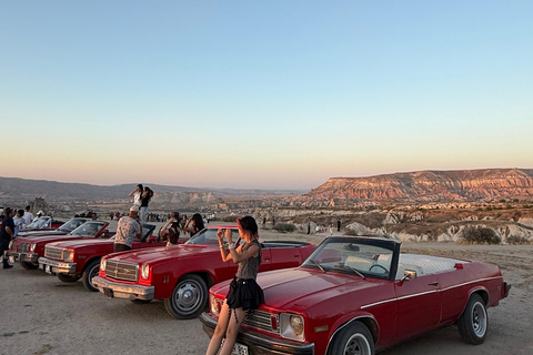 Kapadocja: sesja zdjęciowa z klasycznym samochodem