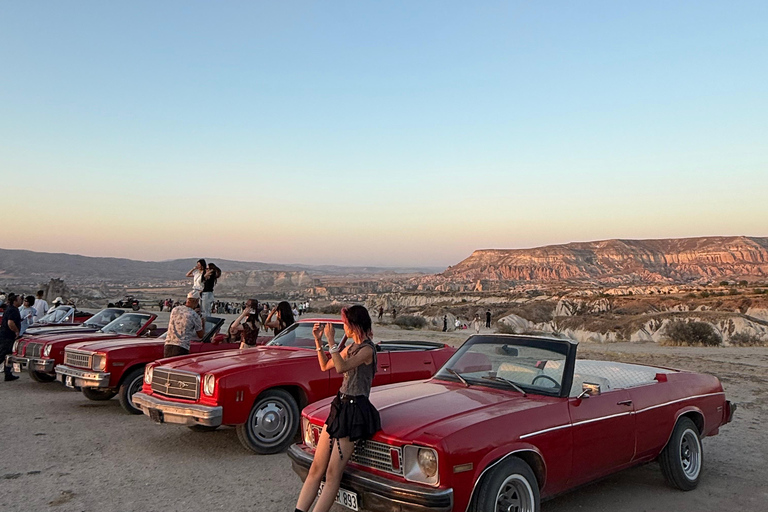 Kapadocja: sesja zdjęciowa z klasycznym samochodem