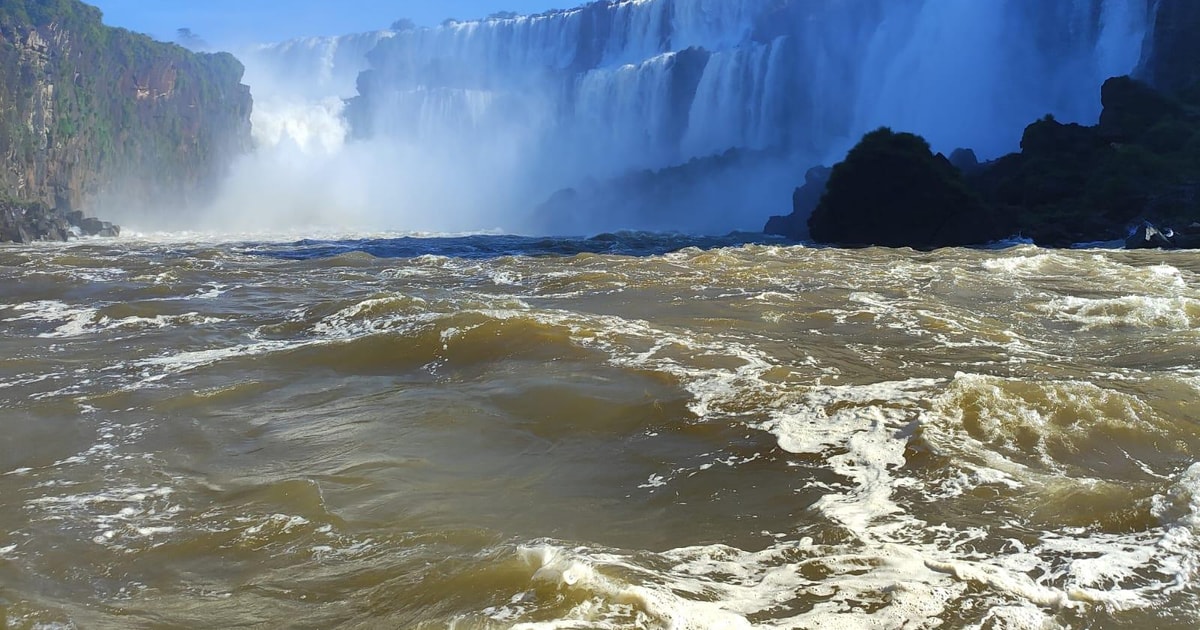 Puerto Iguazú: Iguassu Falls Brazil and Argentina Sides Trip | GetYourGuide