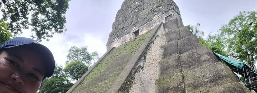 Excursion en groupe à Tikal depuis Flores