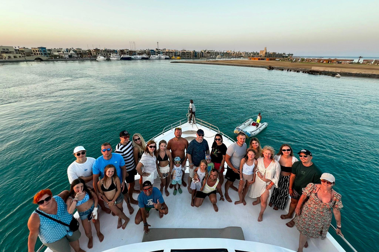 Marsa Alam: Sunset Snorkeling Trip with Turtles & Dugong