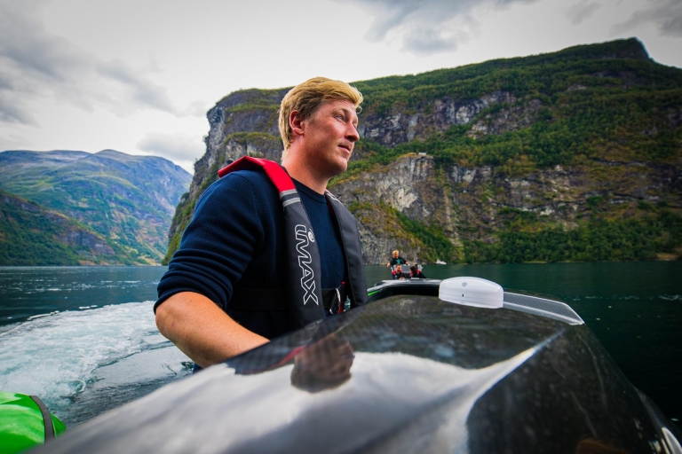 Geiranger: Geführte Bootstour auf dem Geirangerfjord