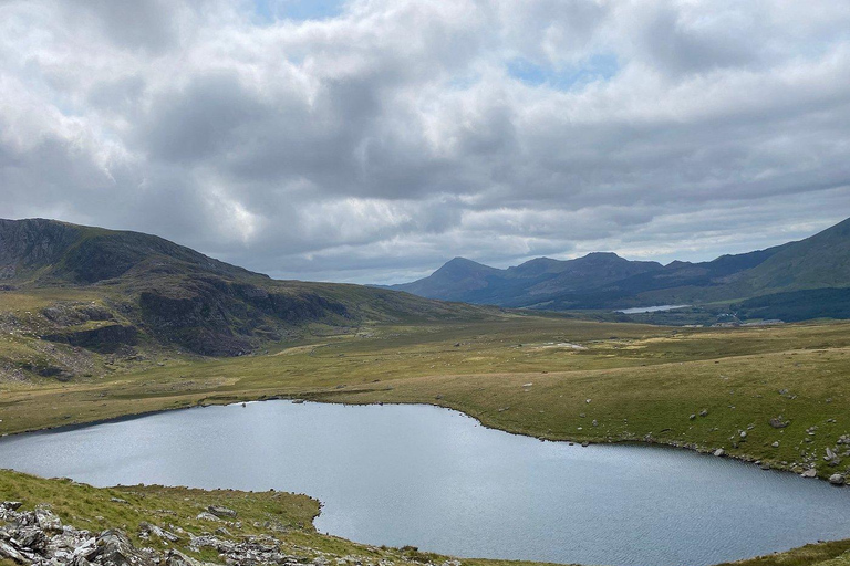 Cardiff: Private Snowdonia National Park Day Voyage