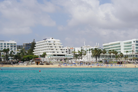 Protaras: Rejs w leniwy dzień z The Yellow Boat Cruises