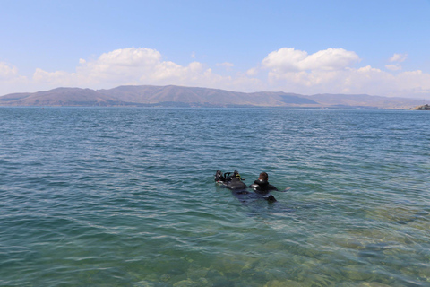 From Yerevan: Lake Sevan Beginner Scuba Diving Trip