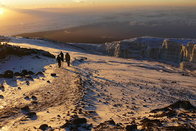 Best 5 Days marangu route Kilimanjaro climbing