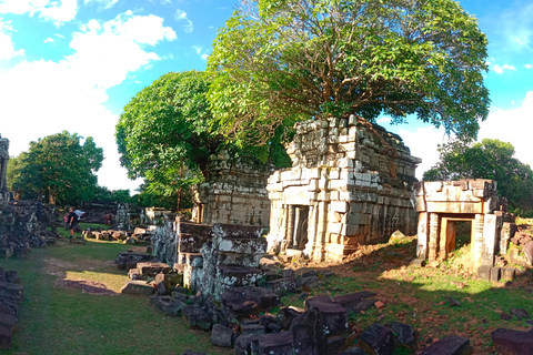 Indiana Jones: Guided Jungle Trails and Temples Bike Tour