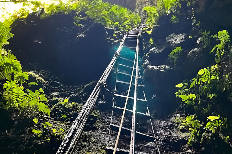 Halvdags rappeltur vid vulkanen Trillizos - Isabela Island