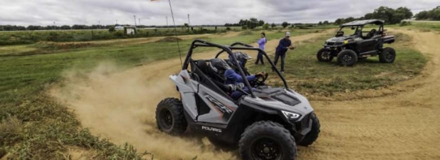 Salou : Expérience de conduite de buggy pour enfants dans un environnement sûr