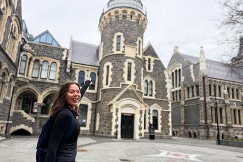 Christchurch: Ultimate Walking Tour with Coffee