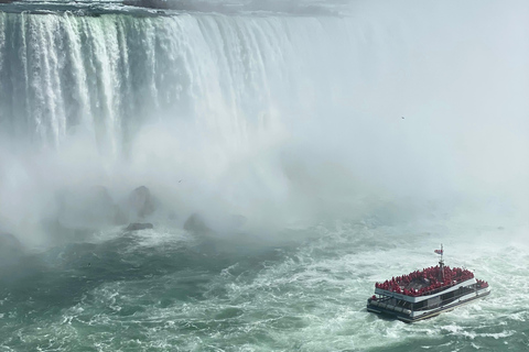 Passeio de vinho pelas Cataratas do Niágara saindo de Toronto em um trailer - MotorhomeVinho e maravilhas: Excursão às Cataratas do Niágara saindo de Toronto