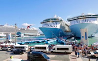 Transfert privé vers / depuis l'aéroport, les hôtels, Airbnb, Cruises Port - Housity