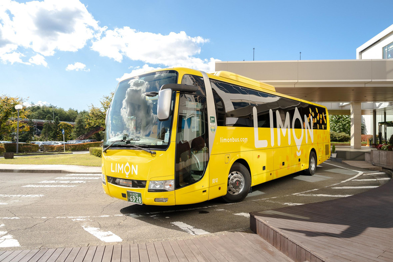 Transporte de ônibus só de ida: de Osaka para Kanazawa