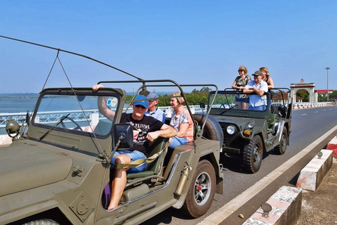 Vanuit Hoi An: Hai Van Pas, Lang Co Baai en Hue City Jeep ...