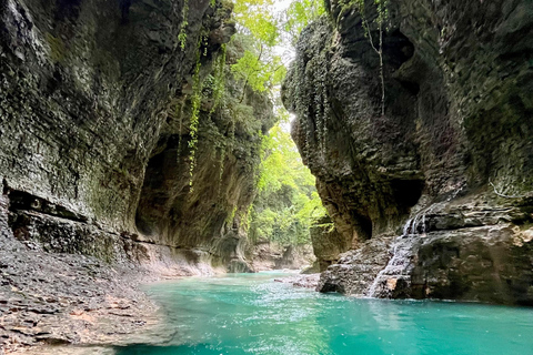 Tbilisi: 7-Day Tour To Georgia: Wine, Mountains & Canyons