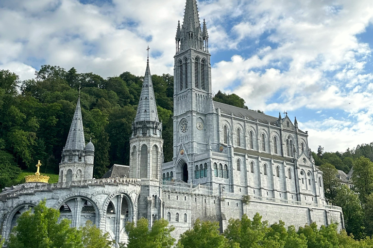 Lourdes Full day Guided Tour with Train Station Pickup
