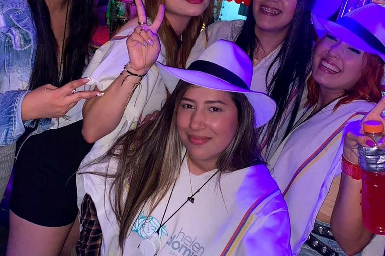 Medellín: Chiva Traditions Guided Party Tour with Open Bar